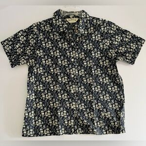 Orvis Blue & White Floral Cotton Button Down Shirt - Size 8
